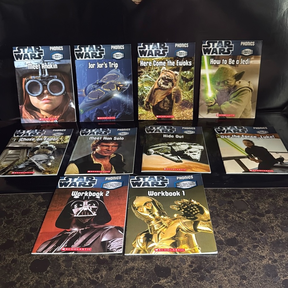 Scholastic’s Star Wars Phonics, 8 books, 2 workbooks
